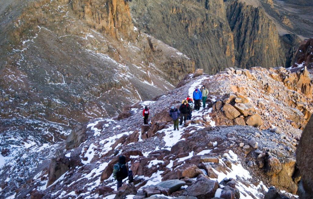 mt kenya trek